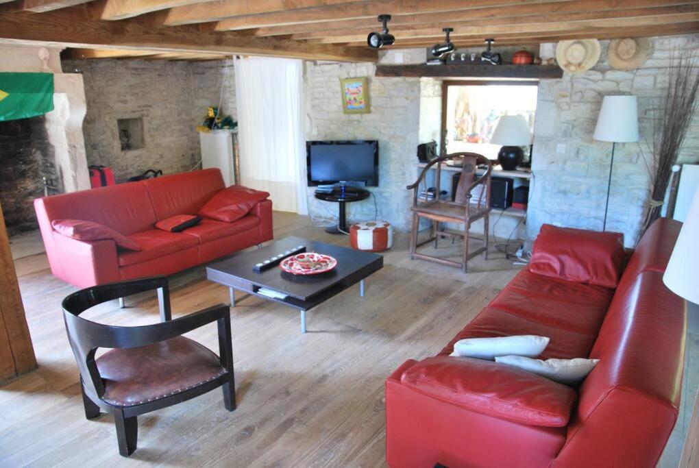 הוילה Annay-sur-Serein Magnifique Moulin Proche Chablis, Jacuzzi Et Riviere מראה חיצוני תמונה
