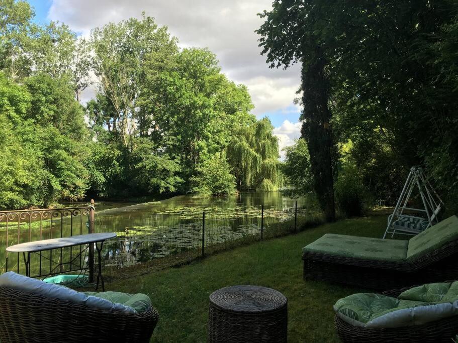 הוילה Annay-sur-Serein Magnifique Moulin Proche Chablis, Jacuzzi Et Riviere מראה חיצוני תמונה