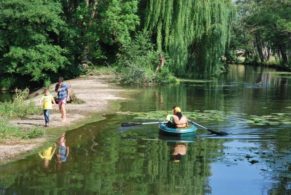 הוילה Annay-sur-Serein Magnifique Moulin Proche Chablis, Jacuzzi Et Riviere מראה חיצוני תמונה