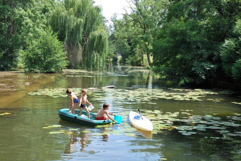הוילה Annay-sur-Serein Magnifique Moulin Proche Chablis, Jacuzzi Et Riviere מראה חיצוני תמונה