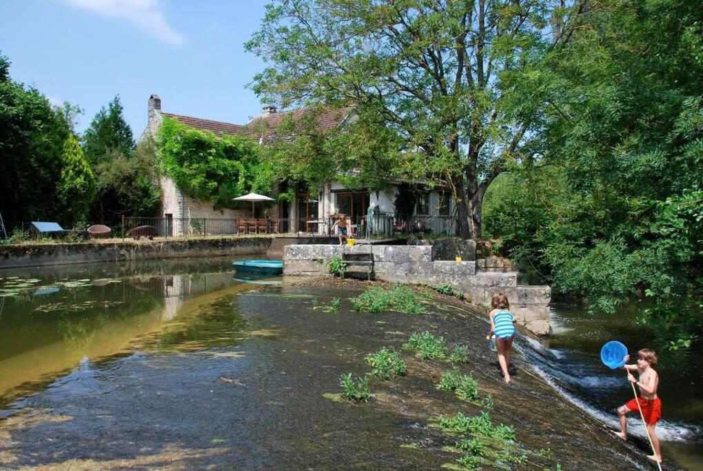 הוילה Annay-sur-Serein Magnifique Moulin Proche Chablis, Jacuzzi Et Riviere מראה חיצוני תמונה
