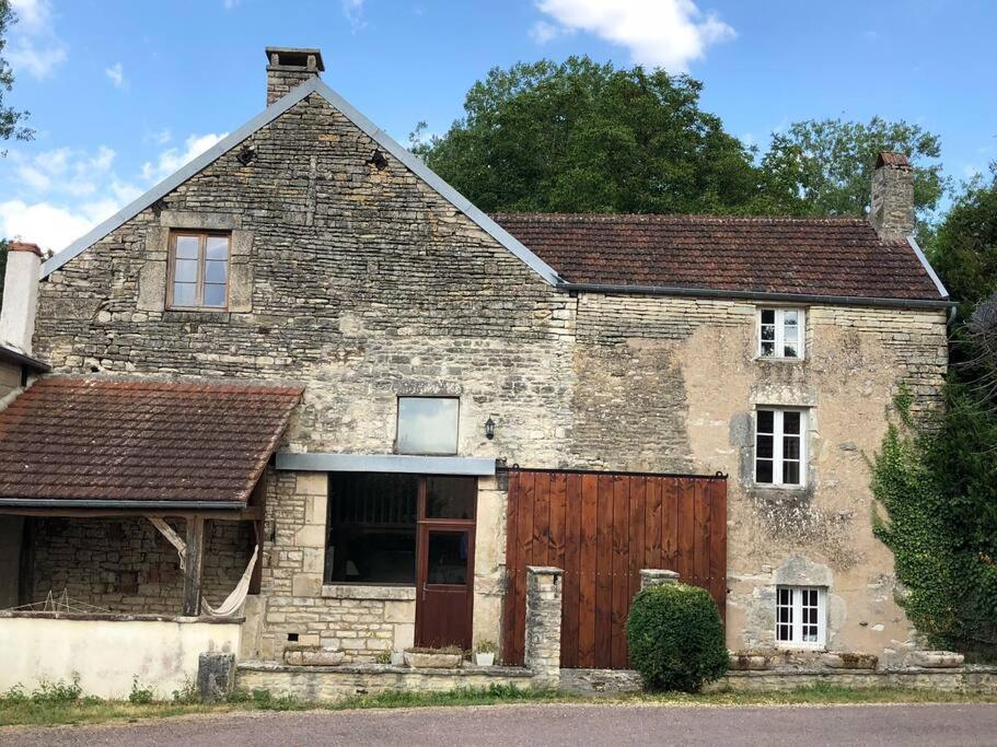 הוילה Annay-sur-Serein Magnifique Moulin Proche Chablis, Jacuzzi Et Riviere מראה חיצוני תמונה